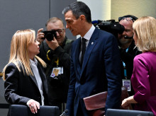 espana/20260731/sanchez-revuelve-contra-meloni-despues-criticas-espana-gestion-migratoria_445842
