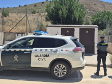 espana/andalucia/20260802/rescatan-anciano-perro-huelva-caer-accidentalmente-rio-guadiana_446162