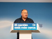 espana/20260803/miguel-tellado-ofrece-rueda-prensa-directo_446208