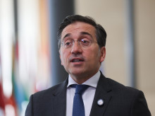 espana/20261020/pp-amenaza-albares-llevarlo-tribunales-no-cumple-requisitos-supremo-voto-ley-nietos_471730