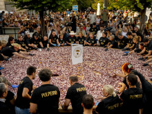 espana/galicia/20260805/pulpo-famoso-galicia-vuelve-hacer-historia-bate-record-mundial-tapa-610-kilos_446890