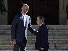 espana/casa-real/20260806/presidente-ceuta-llega-marivent-agradecido-respaldo-institucional-moral-rey_447350