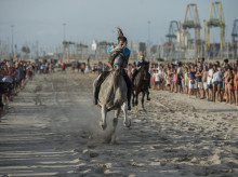 espana/comunidad-valenciana/20260810/celebres-carreras-caballos-junto-albufera-evitaran-eclipse_447420