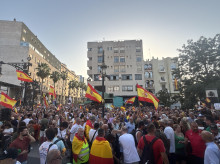 espana/20260809/ceuties-claman-masa-contra-invasion-gestion-gobierno-grito-basta-sanchez-dimision_448056