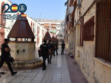 espana/castilla-la-mancha/20260810/diez-detenidos-brutal-agresion-dos-policias-permitio-huir-peligroso-delincuente-alcazar_448267