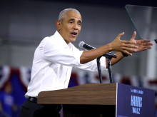 cultura/20260811/obama-como-sanchez-publicara-podcast-recomendaciones-libros_448431