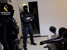espana/20260811/cae-red-captaba-ninas-inmigrantes-gran-canaria-explotarlas-sexualmente_448472