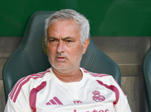 deportes/futbol/20260811/mourinho-traza-plan-supercompetitivo-aplicar-plantilla-convertirse-equipo-batir_448606
