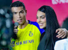 gente/20260814/vuelta-cristiano-ronaldo-nassr-arabia-casado-nuevo-look_449436
