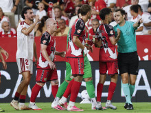 deportes/futbol/la-liga/20260816/liga-empieza-misma-polemica-termino-penalti-surrealista-decidio-sevilla-rayo_449792