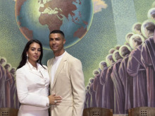 gente/20261014/ramo-olivo-virgen-fatima-elementos-esenciales-boda-georgina-cristiano-ronaldo_469637