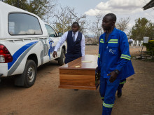 religion/vaticano/20260818/papa-expresa-profundo-dolor-tragico-naufragio-ferry-zimbabue_450220