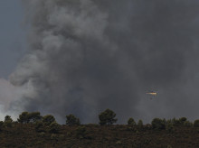 espana/comunidad-valenciana/20260821/incendio-sierra-calderona-quema-130-hectareas-eleva-riesgo-poblacion_451255