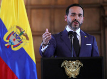 internacional/20260822/espriella-revierte-otra-decisiones-petro-recupera-comercio-carbon-israel_451377