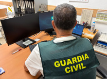 espana/comunidad-valenciana/20260824/detienen-gandia-empleado-banca-sacar-25000-euros-cuenta-clienta-anciana-viuda_451646