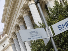 economia/20260824/ibex-35-reconquista-20000-puntos-media-sesion-crudo-93-dolares_451739