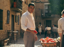 cine-tv-series/20260826/nuevo-romance-epoca-mario-casas-triunfa-netflix-historia-clasica-viajes-tiempo_451843