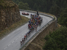 deportes/20260824/tremenda-granizada-obliga-cancelar-tercera-etapa-vuelta-mantiene-clasificacion_451881