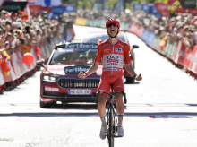 deportes/20260825/pogacar-arrasa-andorra-deja-vuelta-sentenciada-antes-entrar-espana_452201