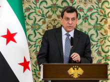internacional/20260825/jefe-fuerzas-kurdas-siria-anuncia-disolucion-milicia-lidero-lucha-contra-yihadistas_452238