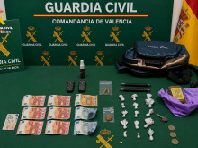 espana/comunidad-valenciana/20260826/detienen-hombre-62-anos-120-gramos-droga-dos-boligrafospistola-fiestas-zonas-cero-dana_452268