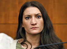 internacional/20260826/asesina-victima-enfermedad-juicio-contra-lindsay-clancy-matar-tres-hijos-divide-eeuu_452315