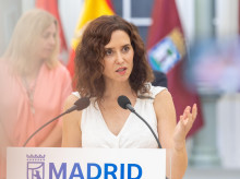 espana/madrid/20260826/ayuso-censura-ministros-tortas-mientras-sanchez-sigue-vacaciones-ceuta-espana-dejar_452425