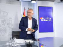 espana/20260826/angel-victor-torres-recula-anuncia-no-usara-polideportivos-ceuta-alojar-inmigrantes_452575