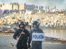 espana/20260828/expulsados-espana-once-doce-detenidos-ataque-militares-ceuta_453222
