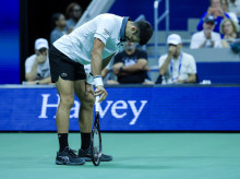 deportes/tenis/20260831/djokovic-hundido-entre-lagrimas-cae-primera-ronda-us-open-cns_453706
