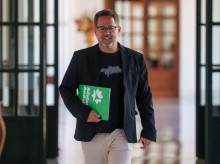 espana/andalucia/20261010/adelante-andalucia-lanza-votante-psoe-sabes-siempre-acaba-defraudando_468392