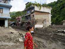 sociedad/sociedad-medio-ambiente/20260901/nepal-china-cifran-mil-muertos-riada-mientras-4000-personas-siguen-desaparecidas_454001