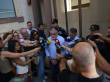 espana/comunidad-valenciana/20261021/archivan-causa-contra-alcalde-socialista-villena-robo-tesoro-edad-bronce_472198