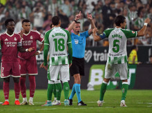 deportes/futbol/la-liga/20260904/dos-acciones-polemicas-dejaron-madrid-posibilidad-puntuar-ante-betis_455593