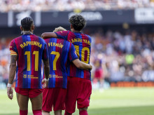 deportes/futbol/la-liga/20260906/barca-sigue-tope-le-mete-clasica-goleada-valencia-mestalla_455827