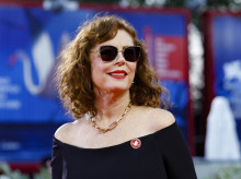 cine-tv-series/20260907/susan-sarandon-asegura-esta-vetada-cine-criticar-israel-presenta-pelicula-venecia_456045