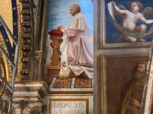 religion/vaticano/20260908/pintado-cinco-metros-altura-sobre-yeso-asi-nuevo-retrato-fresco-leon-xiv-santuario-favorito_456363