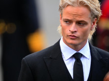 gente/20260910/marius-borg-reaparece-catedral-oslo-25-anos-despues-despedir-rey-harald-v_457012