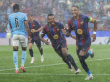 deportes/futbol/champions-league/20260909/barca-baila-bajo-lluvia-estreno-champions-hace-quiere-feyenoord_457168