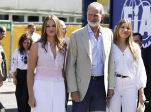 espana/casa-real/20260913/rey-felipe-vi-acude-madring-junto-princesa-leonor-infanta-sofia-evento-historico_458267