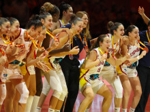 deportes/baloncesto/20260913/espana-bana-bronce-mundial-imponerse-alemania-exhibicion-iyana-martin_458321