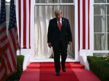 internacional/20260913/trump-tacha-fuerzas-negativas-quienes-piden-regular-ia-dice-no-sucedera_458326