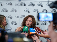 espana/madrid/20260914/ayuso-critica-ninguno-22-ministros-acudiera-formula-1-odian-todo-tenga-ver-madrid_458422