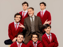 cultura/20260914/club-poetas-muertos-llega-teatro-latina-actor-verano-azul-como-protagonista_458688