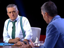 cine-tv-series/20260914/wyoming-recibe-sanchez-falso-griterio-hace-campana-entrevista-aqui-tiene-40-votos_458755