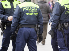 espana/madrid/20260915/policia-municipal-madrid-herido-grave-atropellado-taxi-durante-acto-casa-real_458812