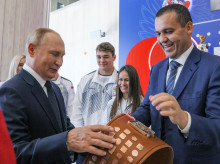 internacional/20260917/quien-umar-kremlev-oligarca-cercano-putin-pago-boda-hijo-trump_459371