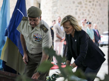 espana/defensa/20260916/jefe-estado-mayor-ejercito-inaugura-monolito-conmemorativo-caidos-bosnia-herzegovina_459582