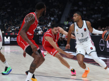 deportes/baloncesto/20260919/real-madrid-tumba-campeon-europa-dubai-conquista-supercopa_460625