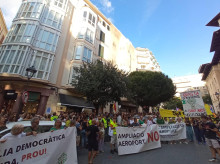 espana/baleares/20260922/fariseismo-socialistas-baleares-topa-protestas-critican-primera-vez-aena-manos-sanchez_461198